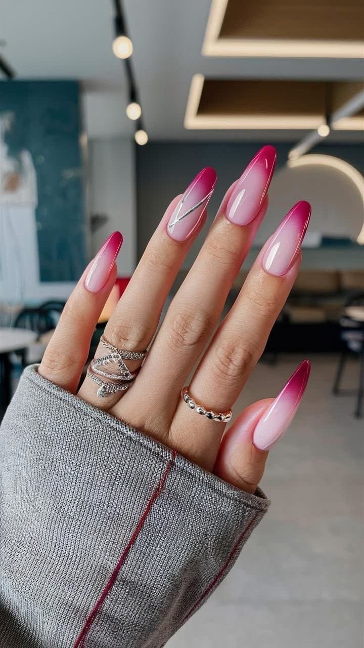 How Long Do Gel Nails Last? Expert Tips to Make Them Last Longer preview article image