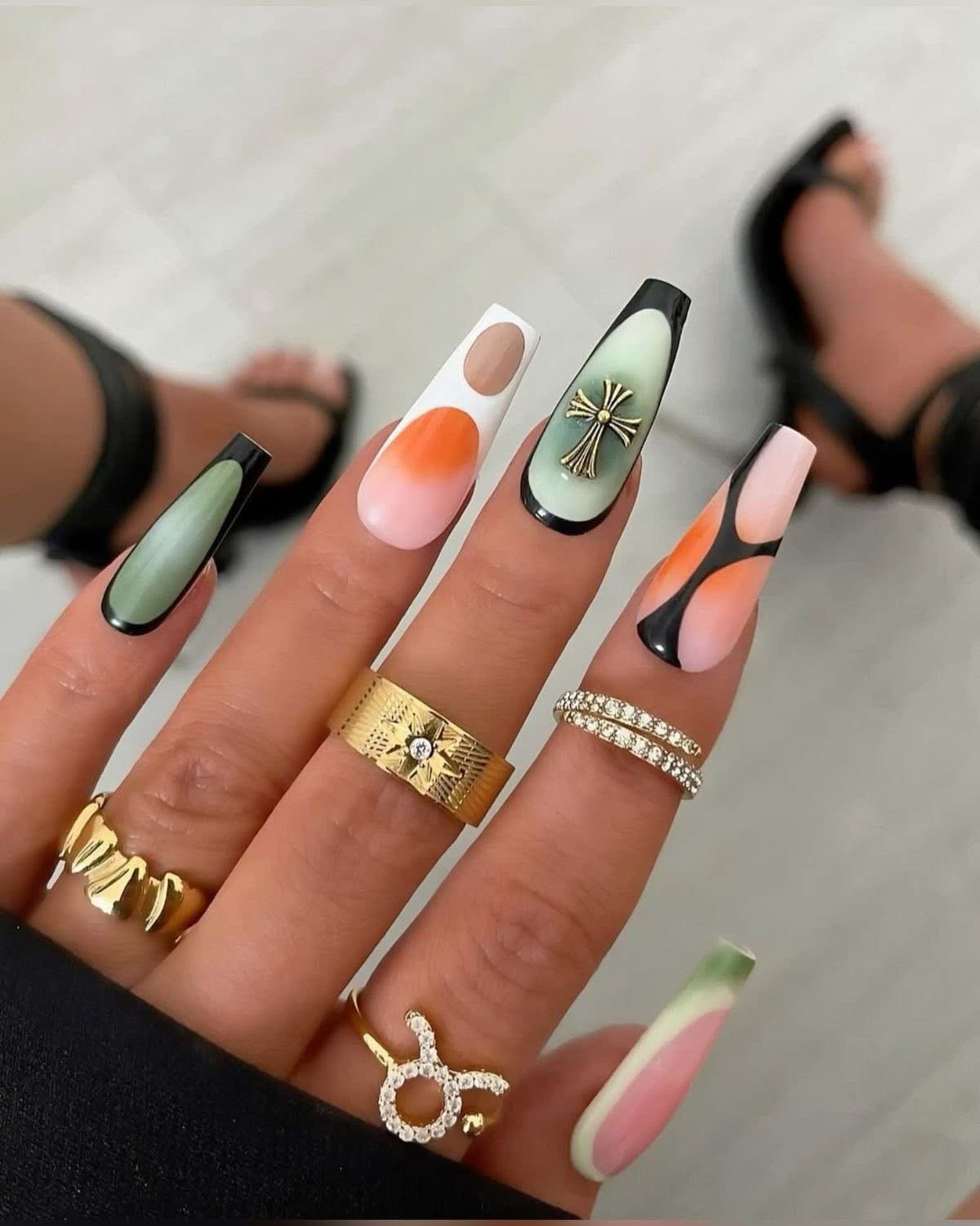 Blue ombré nails with 3D flowers and gold frame